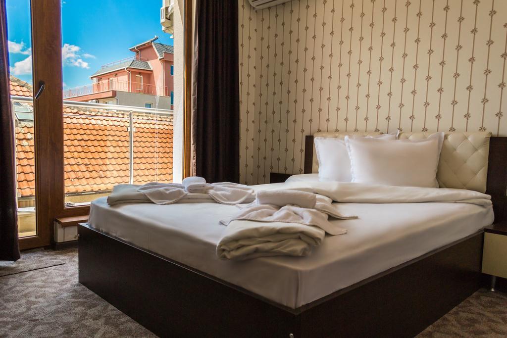 Guest House Saint Apostol Nesebar Eksteriør bilde